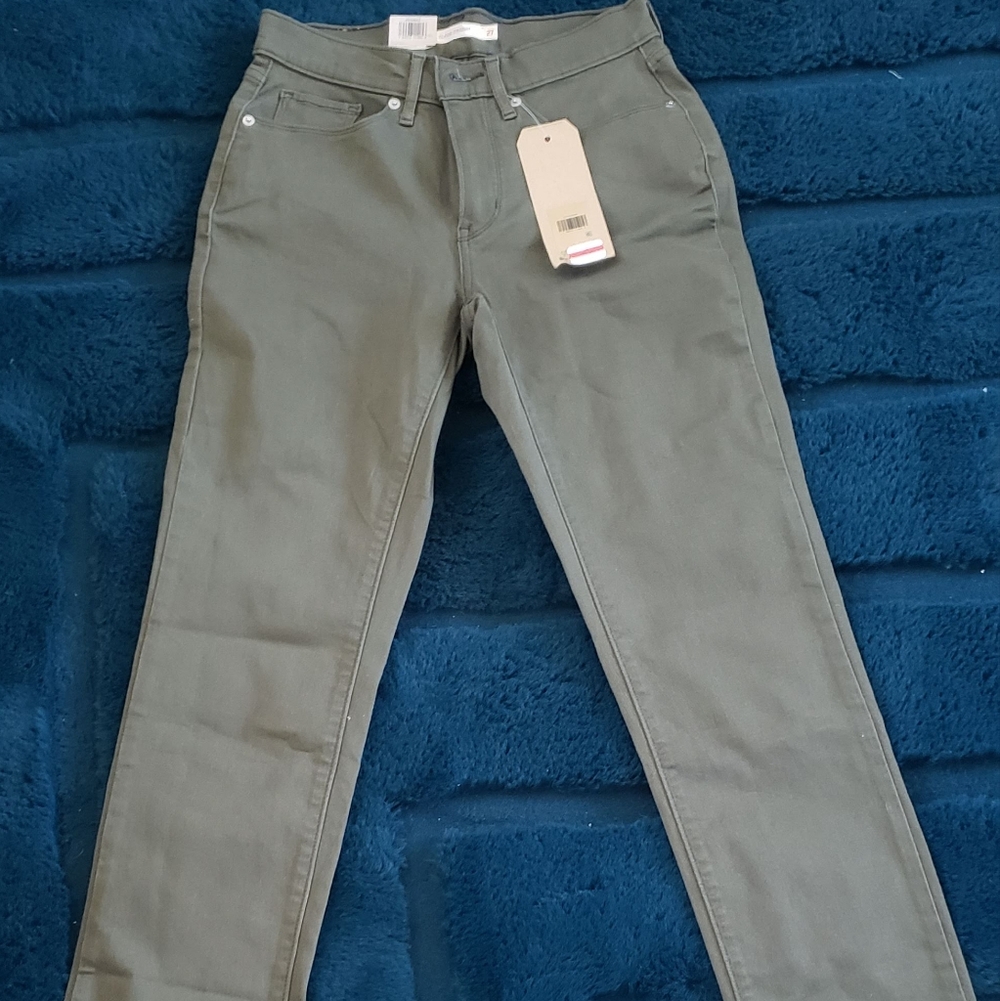 Levi's Women's Jeans in Olive Green